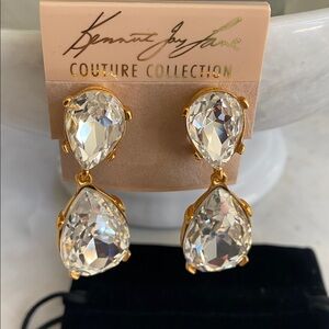 😍Kenneth Jay Lane Gold and Crystal Clip on TearDrop Earrings